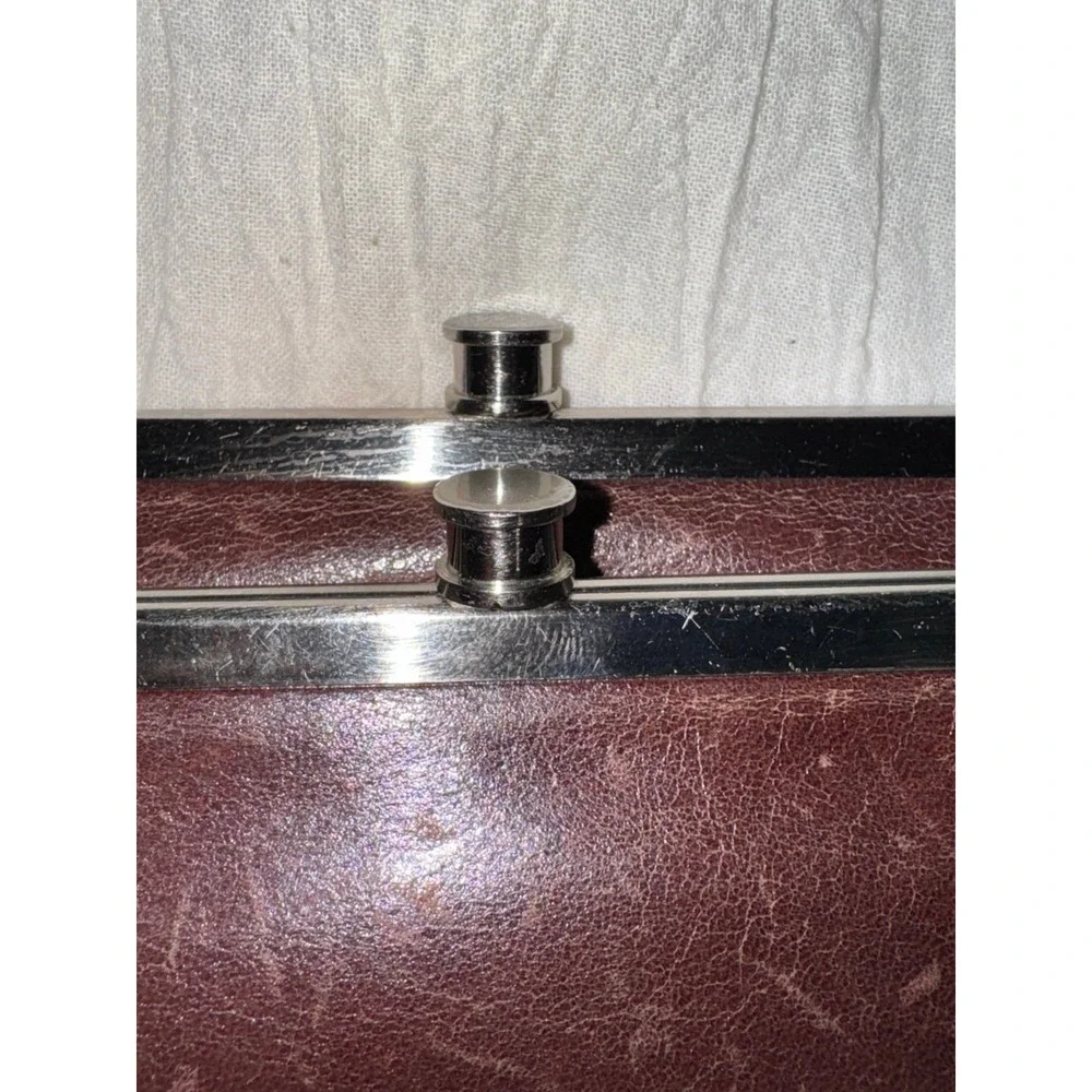 Hobo international double kiss lock brown leather Lauren‎ clutch purse